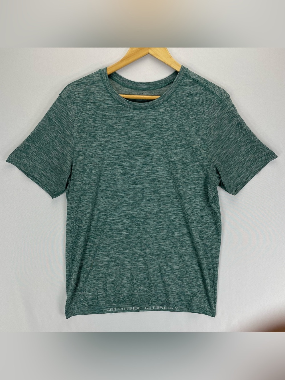 Lululemon Metal Vent Tech Short Sleeve Athletic T-Shirt Mens M Emerald Green